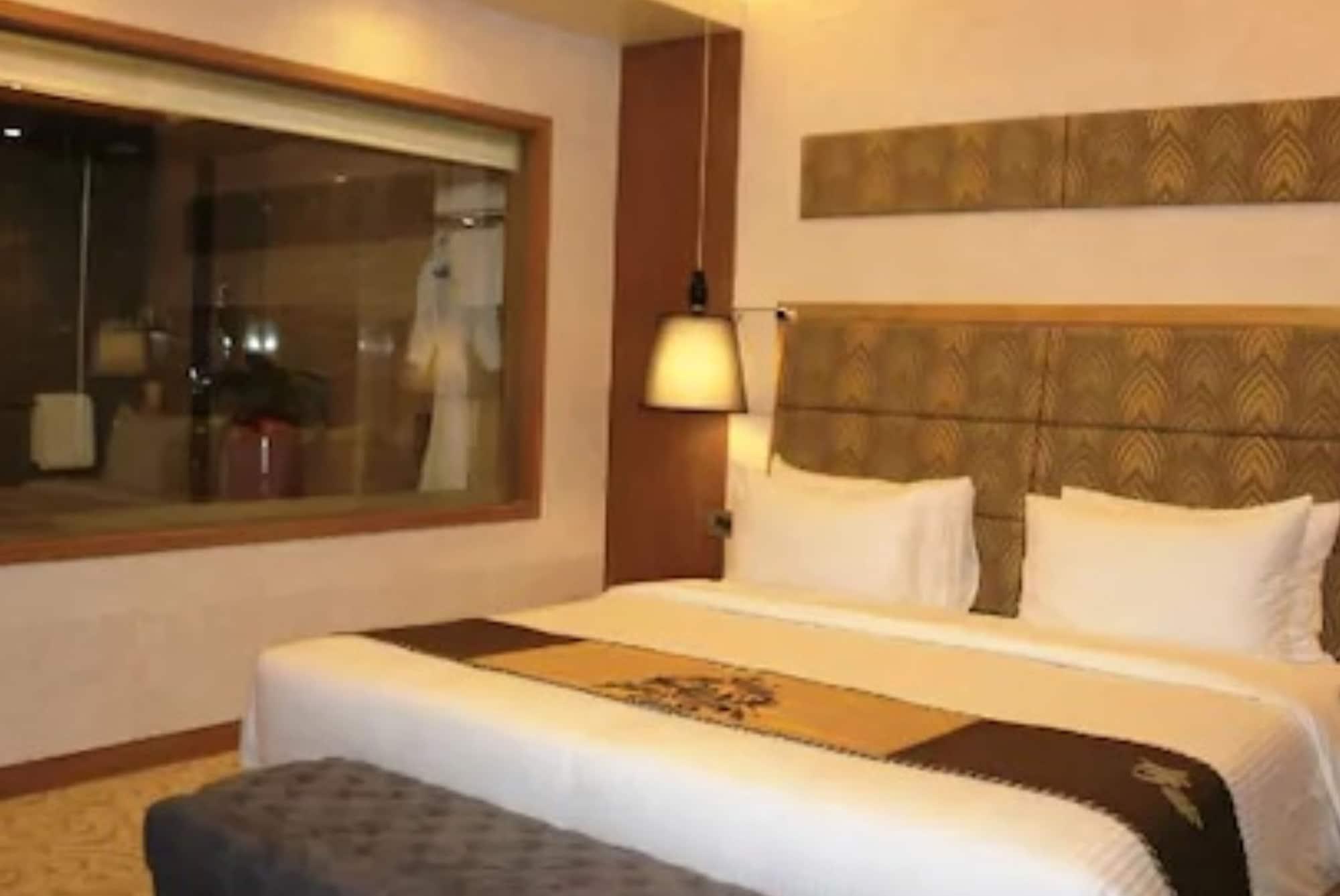 Radisson Blu Hotel, Nagpur Extérieur photo