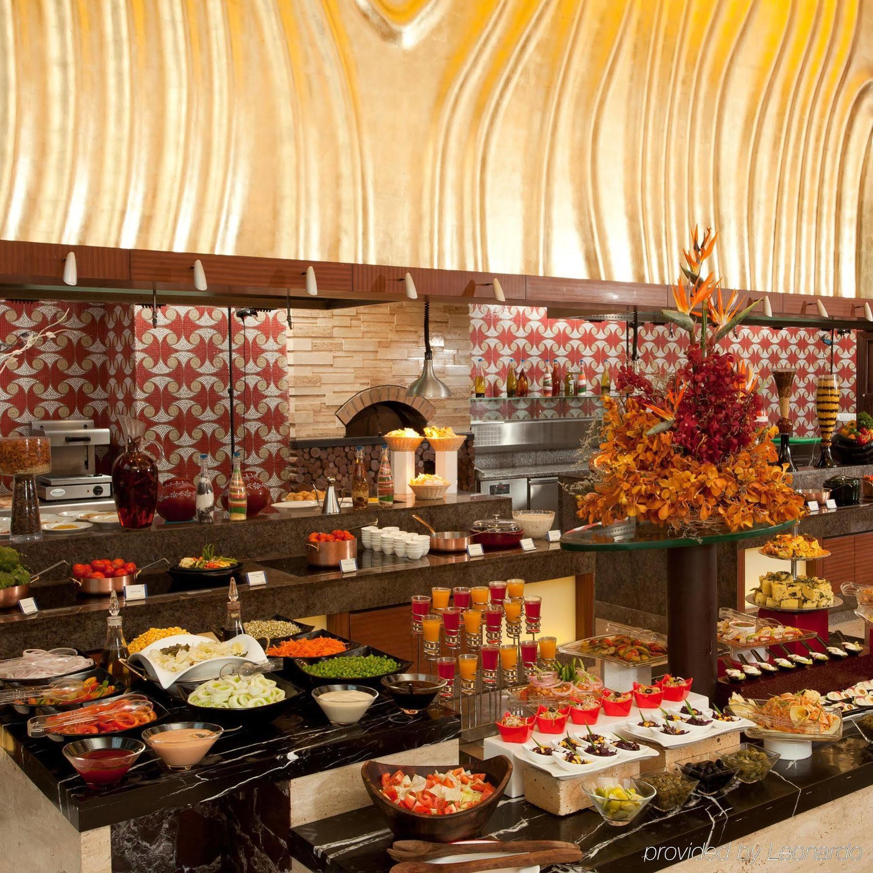 Radisson Blu Hotel, Nagpur Extérieur photo