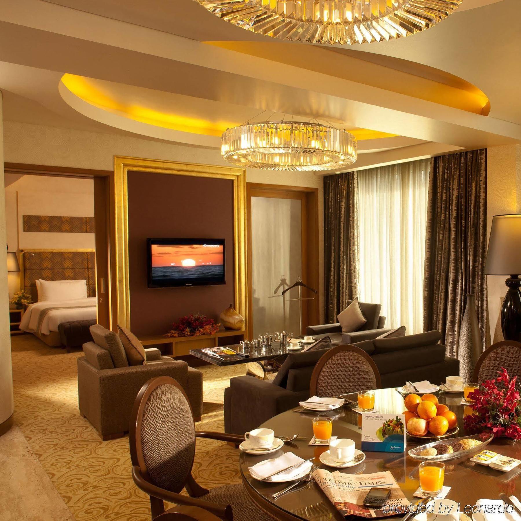 Radisson Blu Hotel, Nagpur Extérieur photo